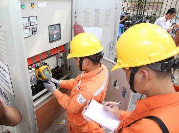 Bộ Công Thương: Đảm bảo quyền lợi giá bán lẻ điện cho sinh viên, người lao động thuê nhà ở