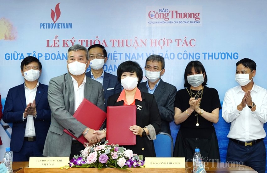 Lễ ký thỏa thuận hợp tác giữa Tập đoàn Dầu khí Việt Nam (Petrovietnam) và Báo Công Thương giai đoạn 2021- 2025 Lễ ký thỏa thuận hợp tác giữa Tập đoàn Dầu khí Việt Nam (Petrovietnam) và Báo Công Thương giai đoạn 2021- 2025