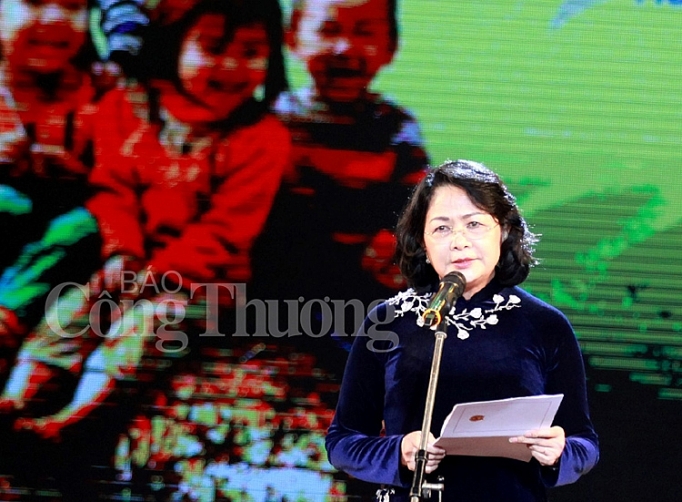 Quỹ Bảo trợ trẻ em Việt Nam tiếp nhận tài trợ trên 150 tỷ đồng quy bao tro tre em viet nam tiep nhan tai tro tren 150 ty dong