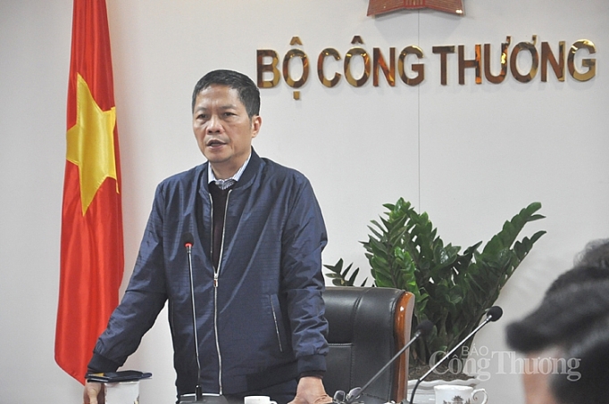 Trong tâm dịch nCoV, kiên định mục tiêu kép trong tam dich ncov kien dinh muc tieu kep