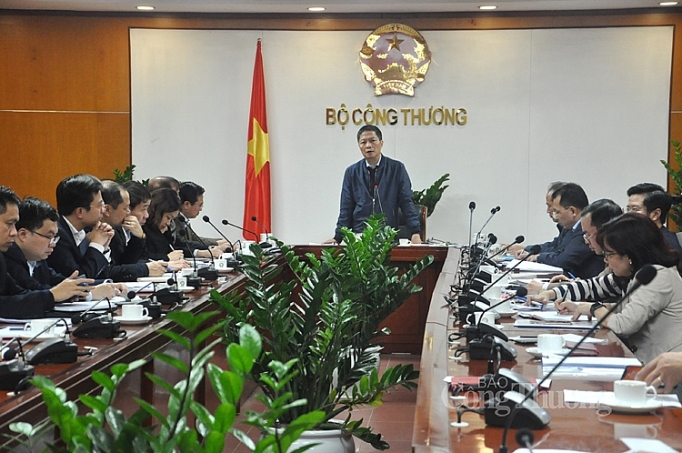 Trong tâm dịch nCoV, kiên định mục tiêu kép trong tam dich ncov kien dinh muc tieu kep