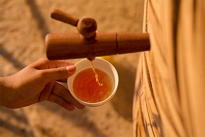 Tản mạn về rượu vang Pháp và nước mắm Việt tan man ve ruou vang phap va nuoc mam viet