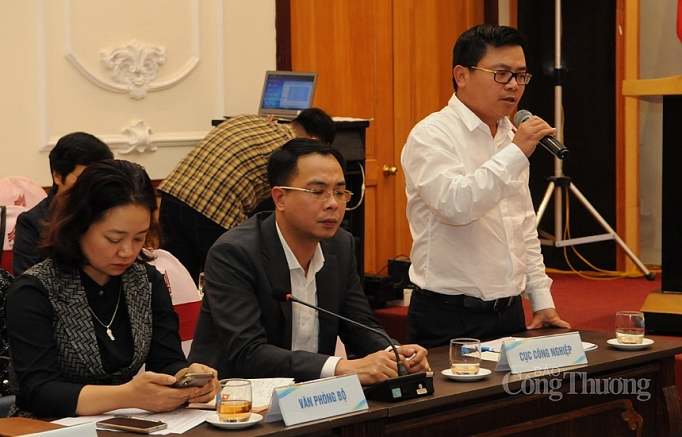 Khi Bộ trưởng đến với doanh nghiệp khi bo truong den voi doanh nghiep