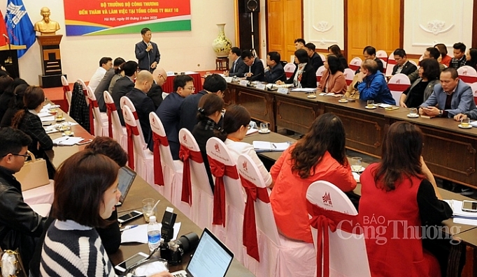 Khi Bộ trưởng đến với doanh nghiệp khi bo truong den voi doanh nghiep