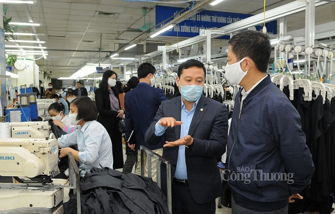 Khi Bộ trưởng đến với doanh nghiệp khi bo truong den voi doanh nghiep