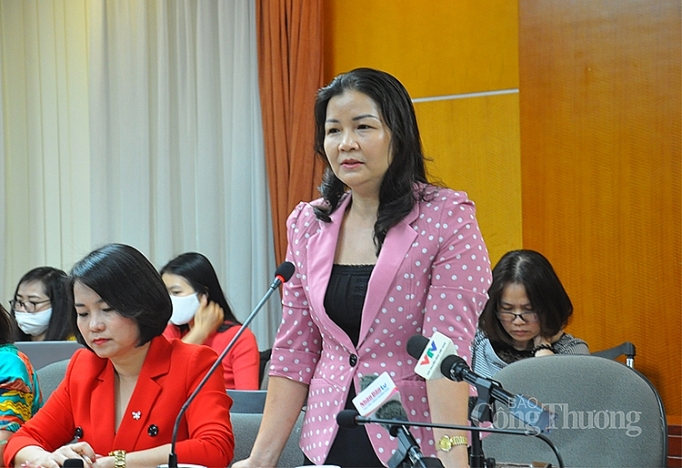 Vừa thực hiện mục tiêu kép, vừa bảo đảm cung cấp đủ hàng hóa có chất lượng cho nhân dân vua thuc hien muc tieu kep vua bao dam cung cap du hang hoa co chat luong cho nhan dan