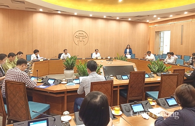 bo cong thuong lam viec voi ubnd tp ha noi ve bao dam hang hoa ung pho voi dich covid 19