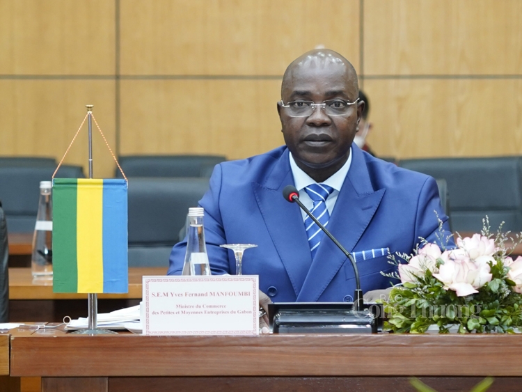 Khởi động tiến trình hợp tác kinh tế thương mại giữa Việt Nam và Gabon Khởi động tiến trình hợp tác kinh tế thương mại giữa Việt Nam và Gabon