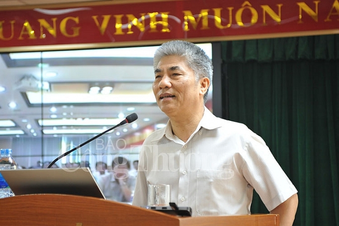 dang uy vinataba hoc tap chuyen de ve hoi nhap quoc te va chu nghia yeu nuoc