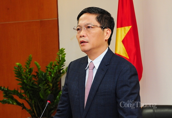 thu tuong nhan doanh nghiep 3 giu lao dong thi truong va ban linh