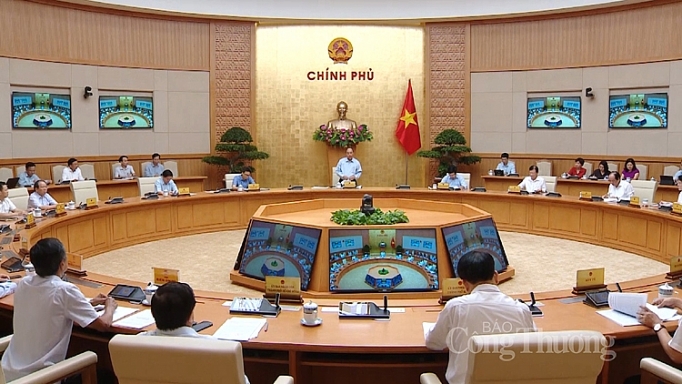 vung kinh te trong diem phai thu hut duoc dau tu tu cac tap doan lon