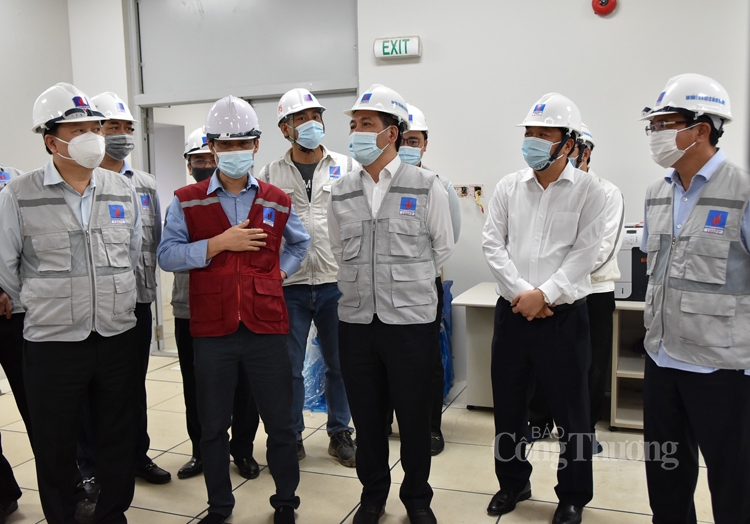 Bộ trưởng Nguyễn Hồng Diên kiểm tra tiến độ dự án Nhiệt điện Thái Bình 2 Bộ trưởng Nguyễn Hồng Diên kiểm tra tiến độ dự án Nhiệt điện Thái Bình 2
