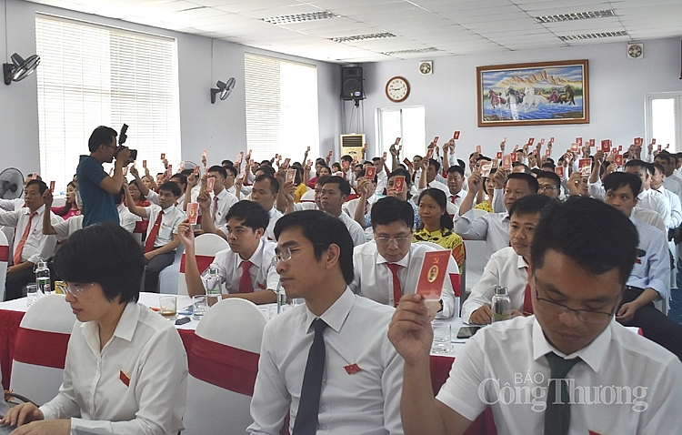 Đảng bộ Công ty Ngân Sơn phát huy vai trò hạt nhân lãnh đạo 5044 dsc 1045 copy