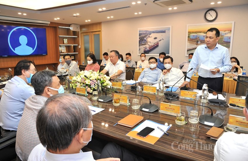 Bộ Công Thương chung tay cùng Petrolimex để tiến xa hơn Bộ Công Thương chung tay cùng Petrolimex để tiến xa hơn