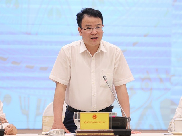 Hop báo Chính phủ thường kỳ tháng 6: Thương mại, dịch vụ là điểm sáng Hop báo Chính phủ thường kỳ tháng 6: Thương mại, dịch vụ là điểm sáng