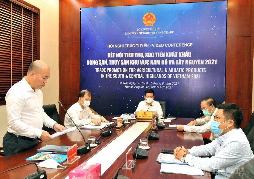 Hỗ trợ tiêu thụ nông sản, thủy sản cho khu vực Nam Bộ và Tây Nguyên Hỗ trợ tiêu thụ nông sản, thủy sản cho khu vực Nam Bộ và Tây Nguyên