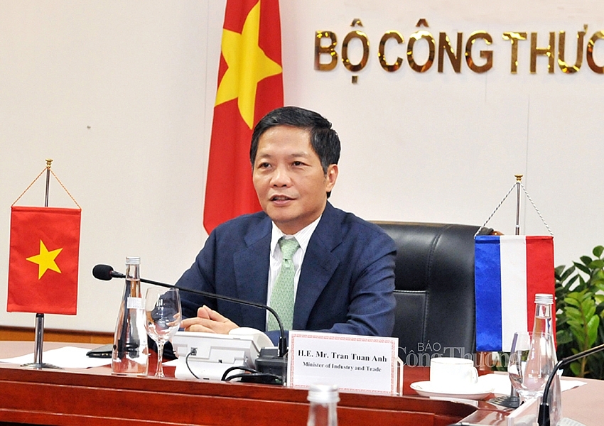 undefined 5341-3-copy