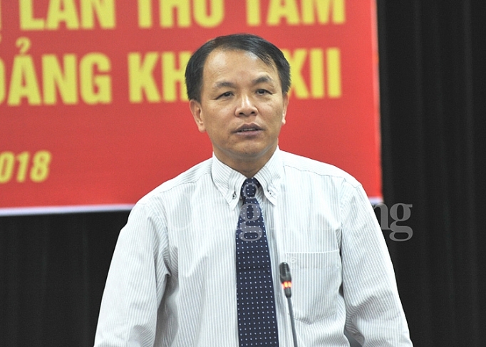 Hội nghị lần thứ 8 BCH T.Ư Đảng khóa XII: Ra nghị quyết mới về chiến lược phát triển kinh tế biển hoi nghi lan thu 8 bch tu dang khoa xii ra nghi quyet moi ve chien luoc phat trien kinh te bien