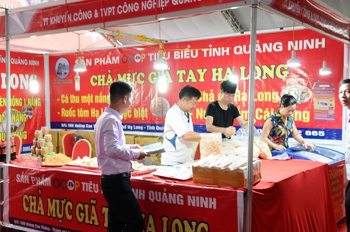 thuong mai dien tu phuong thuc phan phoi chuyen nghiep