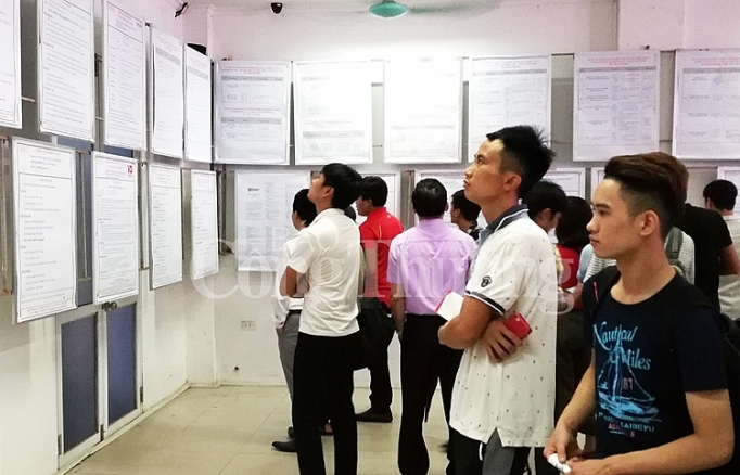 Thị trường lao động Việt Nam- từ “vàng” số lượng đến “vàng” về chất lượng thi truong lao dong viet nam tu vang so luong den vang ve chat luong