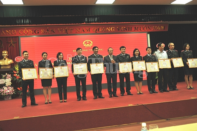 Tăng cường và đổi mới hoạt động thanh tra tang cuong va doi moi hoat dong thanh tra