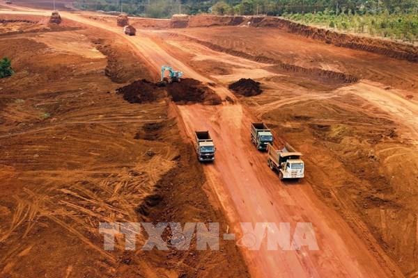 Đắk Nông công bố 12 mỏ bô-xít là khu vực dự trữ khoáng sản Quốc gia Đắk Nông công bố 12 mỏ bô-xít là khu vực dự trữ khoáng sản Quốc gia