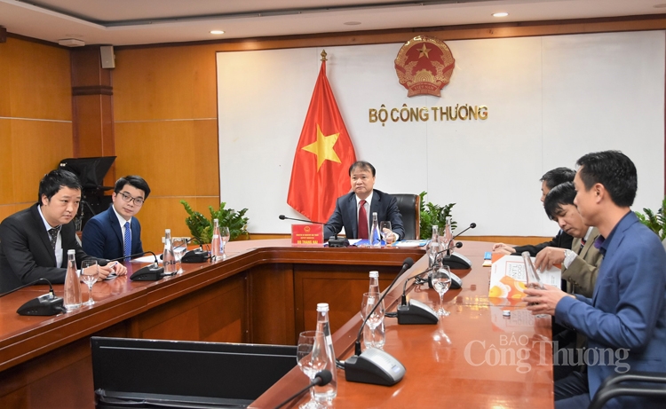 undefined 2320-dsc-0708-copy