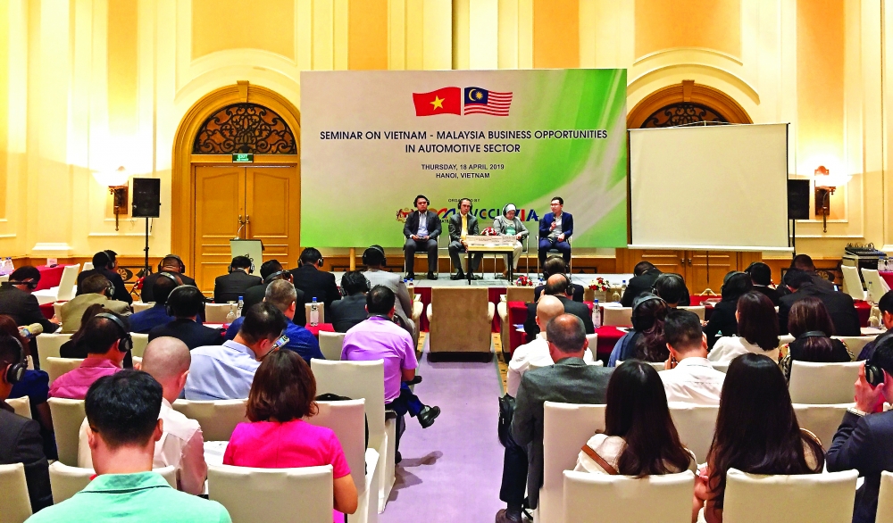 malaysians seek auto investment opportunities in vietnam