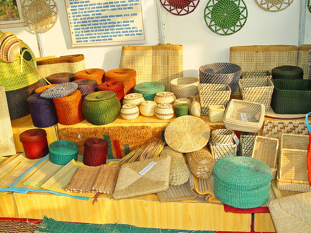 Traditional craft in Thanh Hoa yearns for golden age traditional craft in thanh hoa yearns for golden age