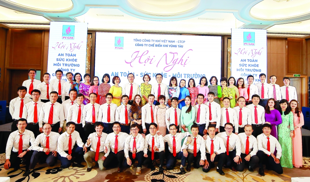 pv gas vung tau holds conference on safety health and environment