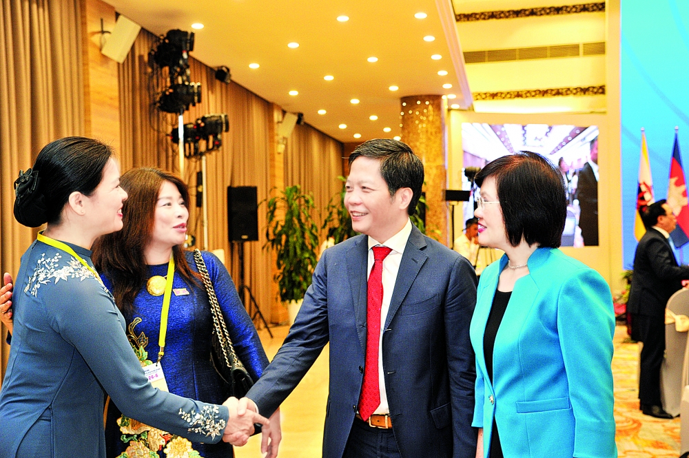 ASEAN leaders foresee slower growth but steady and stable recovery asean leaders foresee slower growth but steady and stable recovery