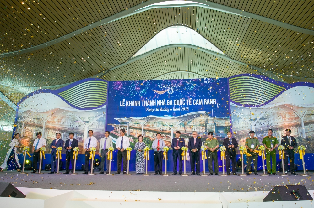 cam ranh international terminal improving position of vietnams aviation sector