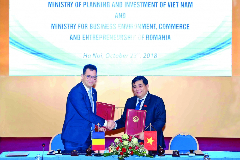 vietnam seeks to draw romanian capital