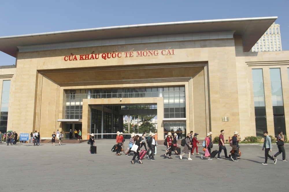 mong cai city at vietnams northeastern tip strives for tourism boom