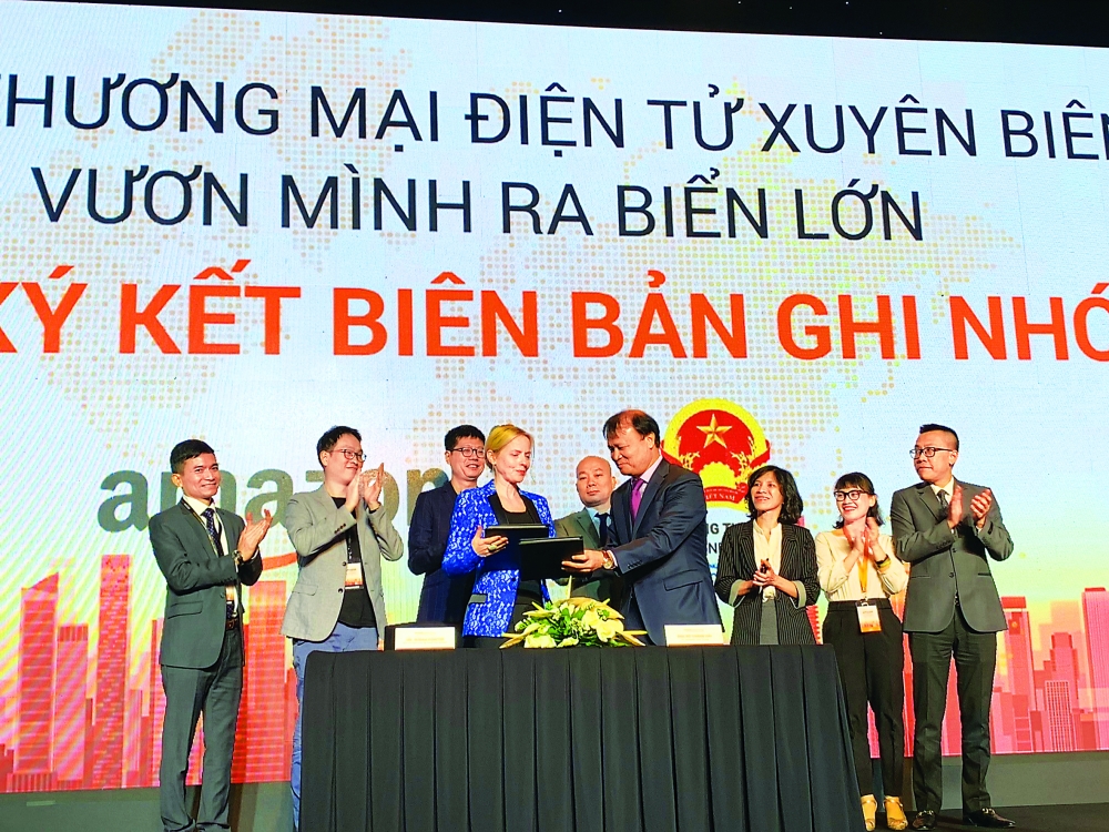 cross border e commerce brings vietnamese goods to the world