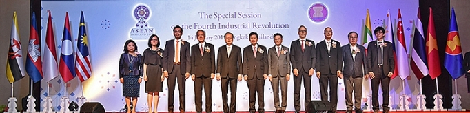 ASEAN đi đầu trong cuộc cách mạng công nghiệp lần thứ tư asean di dau trong cuoc cach mang cong nghiep lan thu tu