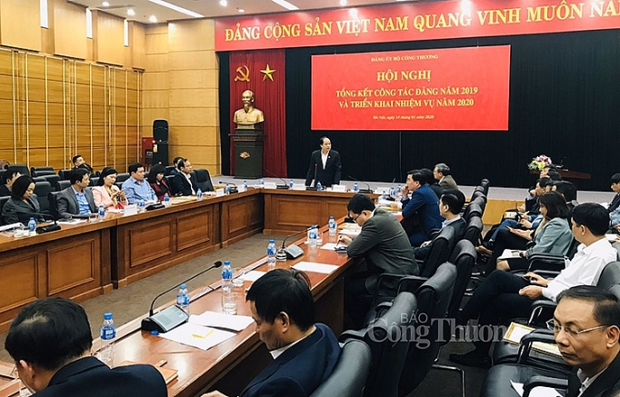 Đảng bộ Bộ Công Thương: Chủ động đổi mới, quyết liệt hành động, coi trọng hiệu quả dang bo bo cong thuong chu dong doi moi quyet liet hanh dong coi trong hieu qua