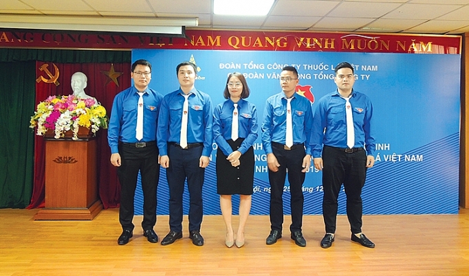 phat huy tinh than sang tao xung kich tinh nguyen