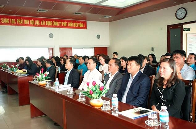 cong doan quacontrol cham lo tot doi song nguoi lao dong