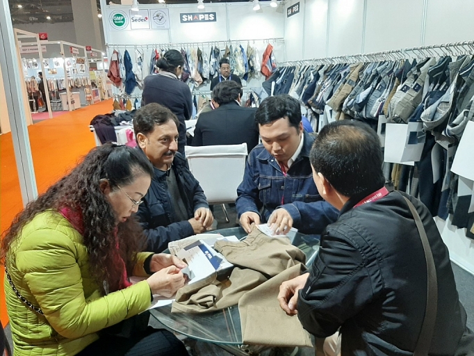 Doanh nghiệp Việt Nam tìm kiếm nguồn hàng Dệt May tại Ấn Độ doanh nghiep viet nam tim kiem nguon hang det may tai an do