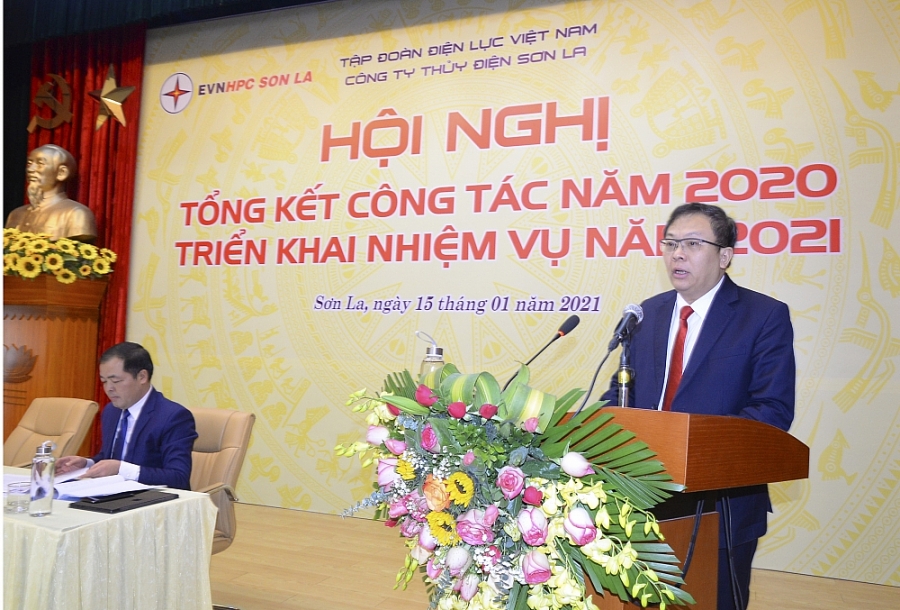11,56 tỷ kWh là sản lượng mà Công ty Thủy điện Sơn La sản xuất được năm 2020. 11,56 tỷ kWh là sản lượng mà Công ty Thủy điện Sơn La sản xuất được năm 2020.