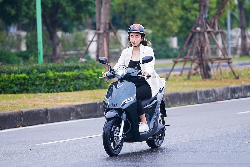 Trải nghiệm VinFast Theon và Feliz: ‘Rất an toàn và ngập tràn công nghệ’