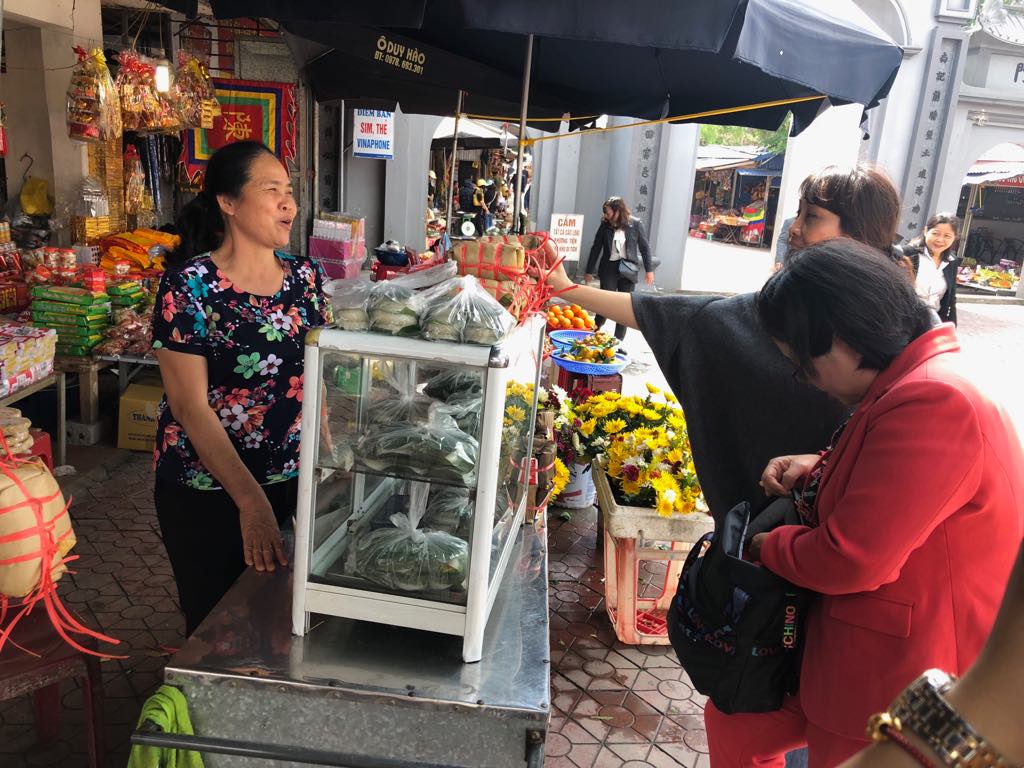 canh bao nguy co mat an toan thuc pham tai cac le hoi