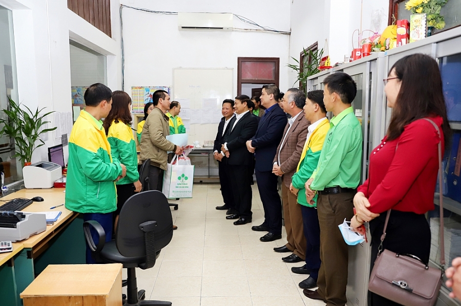 Supe Lâm Thao mở hàng xuất bán 1.500 tấn sản phẩm trong ngày đầu năm mới 2021