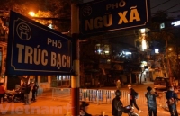 Giám sát chặt sức khỏe hộ dân quanh nhà ca nhiễm COVID-19 ở Hà Nội