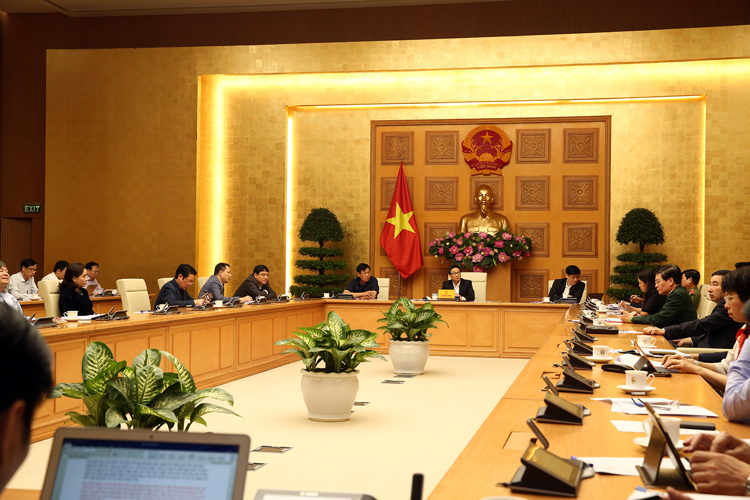 Virus SARS-CoV-2 đã biến chủng; kiểm soát chặt xuất nhập cảnh virus sars cov 2 da bien chung kiem soat chat xuat nhap canh