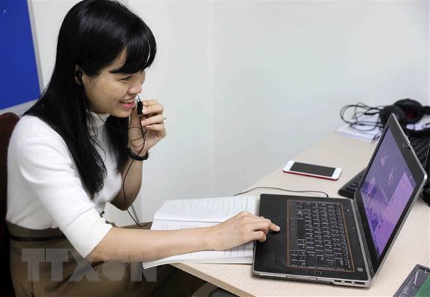 Triển khai 3 giải pháp hỗ trợ thực hiện chương trình giáo dục trien khai 3 giai phap ho tro thuc hien chuong trinh giao duc