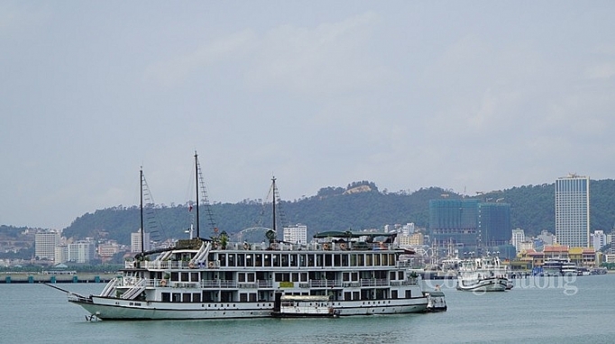 quang ninh gia han thoi gian ngung don khach du lich den ngay 154