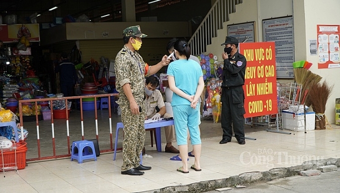 tpha long han che nguoi dan ra duong sau 22h