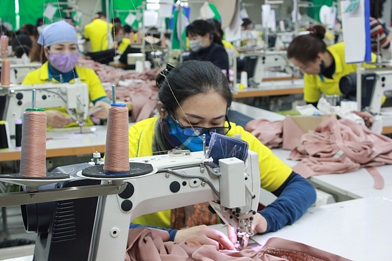  Sử dụng năng lượng sạch trong sản xuất là xu hướng tất yếu đối với các doanh nghiệp công nghiệp